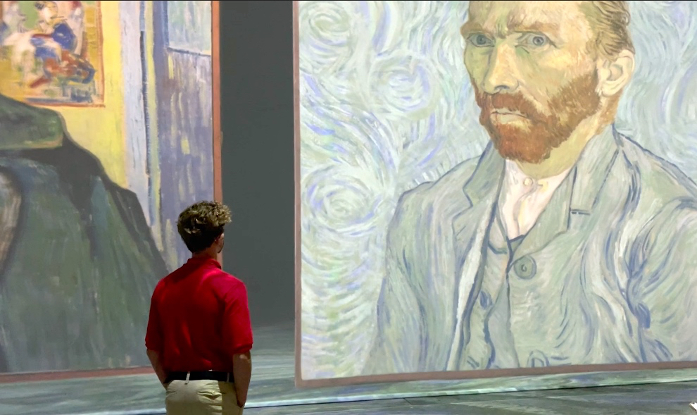 Putting a Twist on Van Gogh Kid Reporters' Notebook Scholastic Inc.